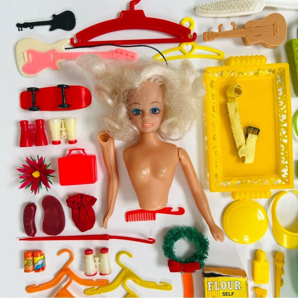 Vintage Barbie accessories lot - Picture 2 of 5